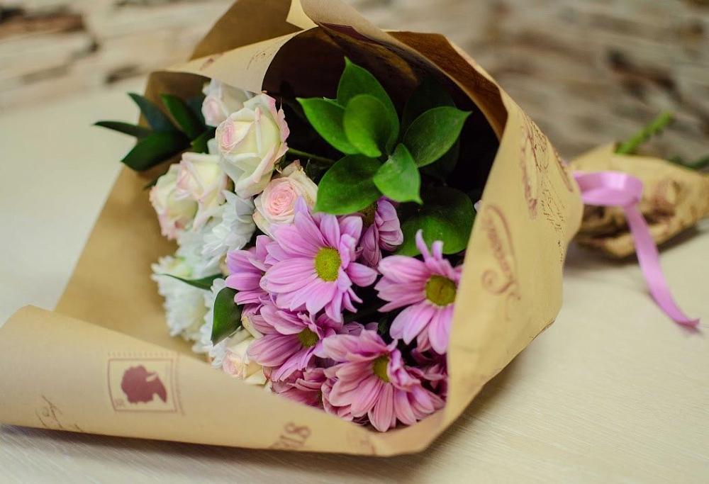 Букет цветов из: Розы и Хризантемы в Пыталово