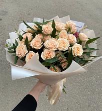 Букет Кремовые розы Латте в Пыталово