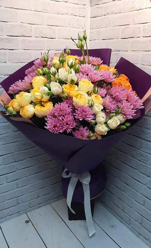 Букет цветов из: Хризантемы и Розы в Пыталово
