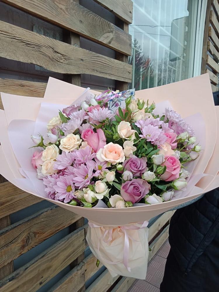 Букет цветов из: Розы и Хризантемы в Пыталово