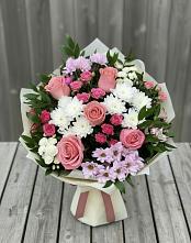 Букет цветов из:  Альстромерии, Гвоздики, Розы и Хризантемы #REPLACE_PRED# Пыталово