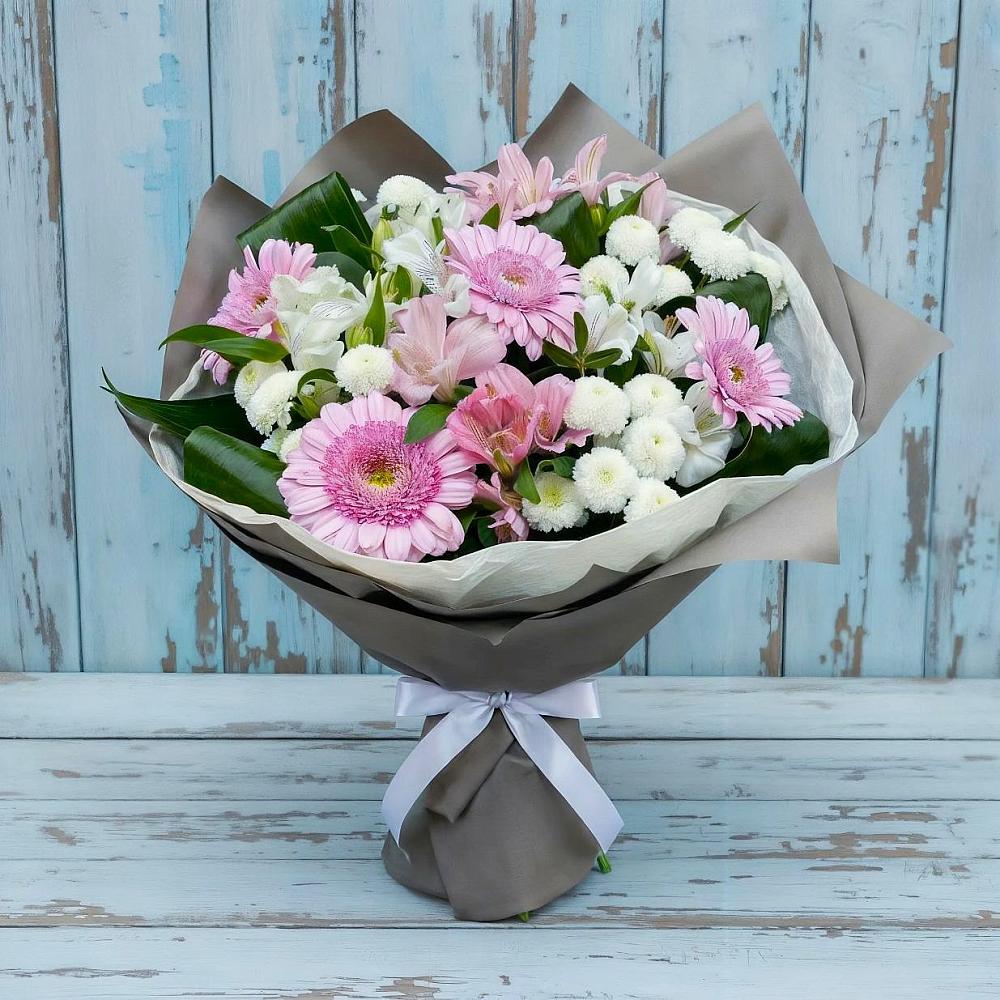 Букет цветов из: Герберы, Альстромерии и Хризантемы в Пыталово