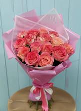 Букет 15 Розовых роз Равель в Пыталово