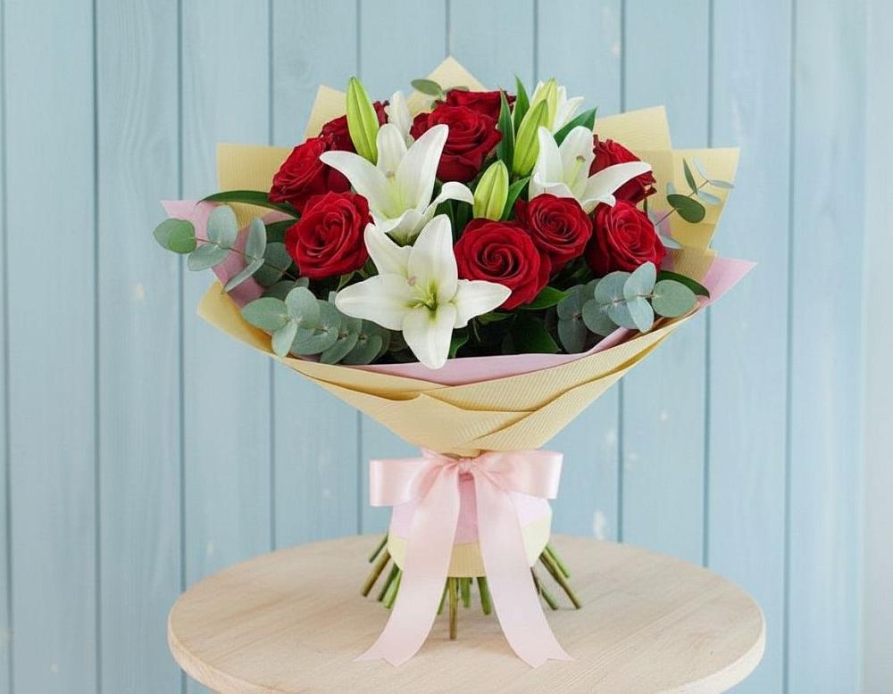 Букет цветов из: Лилии и Розы в Пыталово